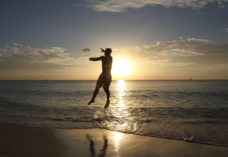 Fun in the sunset on Seven Mile Beach